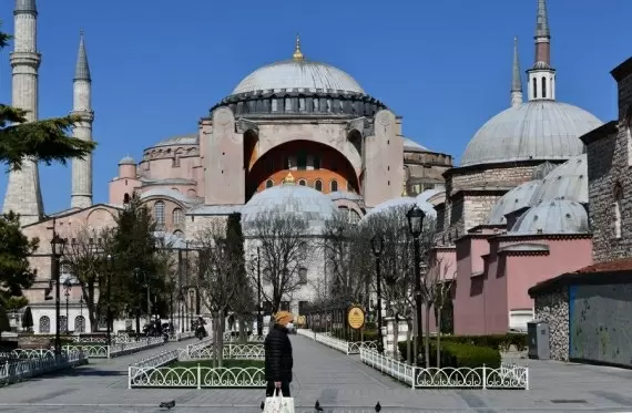 Turkey's largest city vows carbon-neutrality by 2050